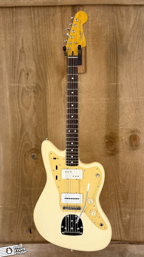 Squier J Mascis Jazzmaster 2015 Vintage White (Upgraded) – Used